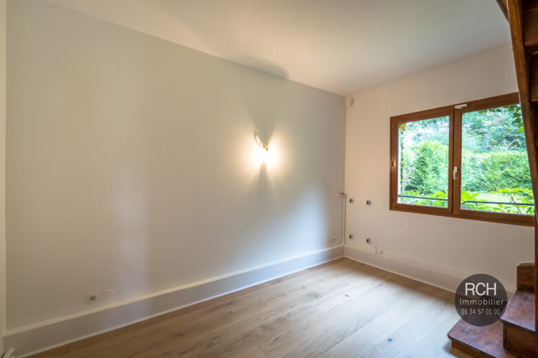 Photos du bien : Exclusivité – Gambais – Charmante maison familiale dans un environnement boisé