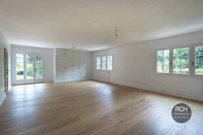 Photos du bien : Exclusivité – Gambais – Charmante maison familiale dans un environnement boisé