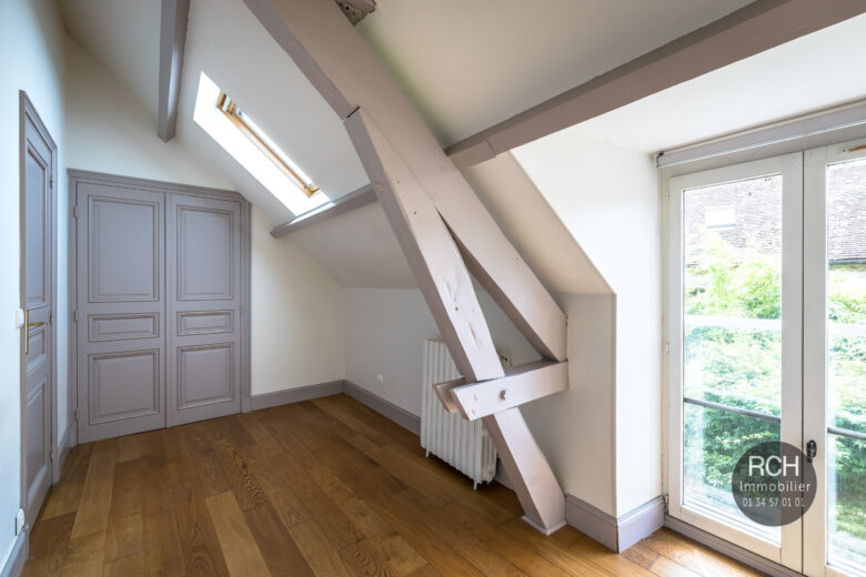 Photos du bien : Les Mesnuls – Charmante petite maison