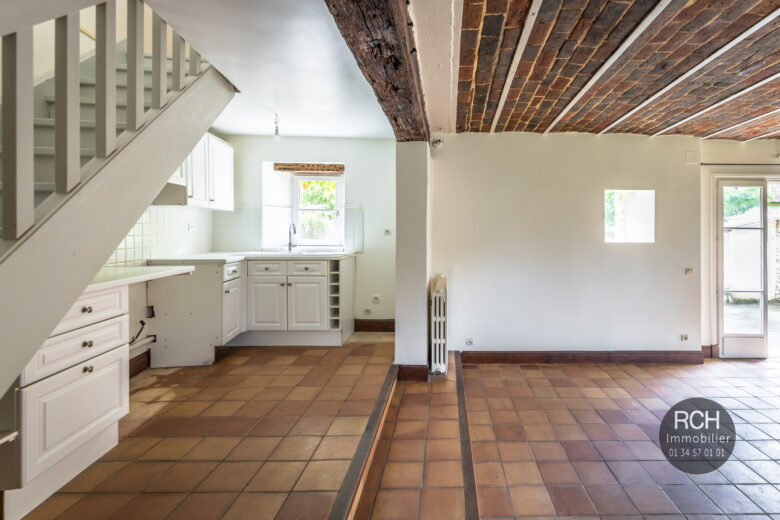 Photos du bien : Les Mesnuls – Charmante petite maison
