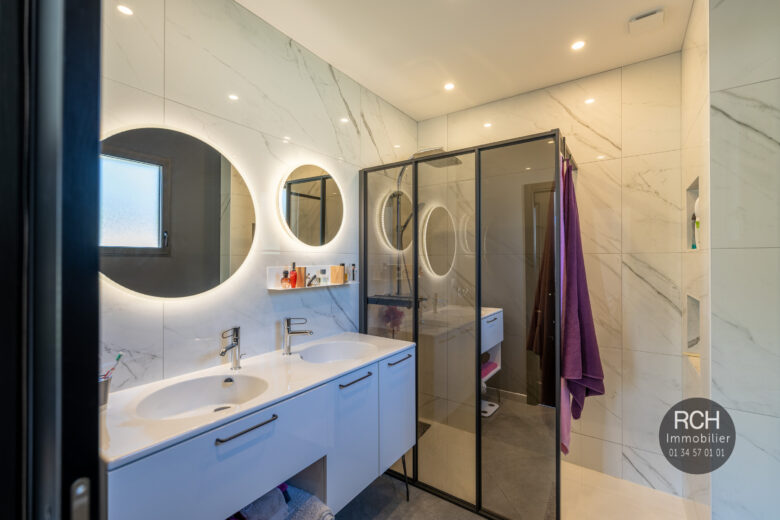 Photos du bien : Seul mandataire – Méré – Jolie Maison contemporaine de 2020