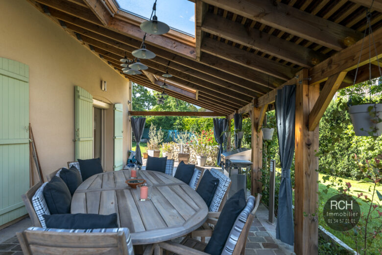 Photos du bien : Les Mesnuls – Charmante maison familiale