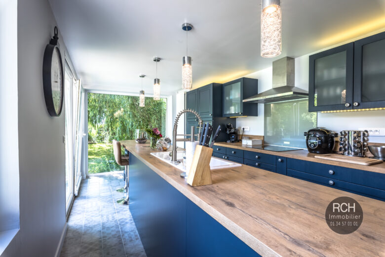Photos du bien : Saint-Laurent-la-Gatine – Jolie maison parfaitement rénovée
