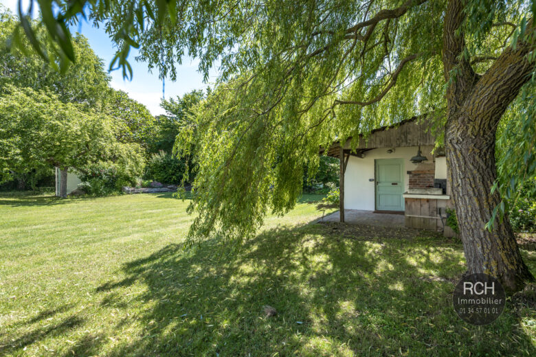 Photos du bien : Saint-Laurent-la-Gatine – Jolie maison parfaitement rénovée