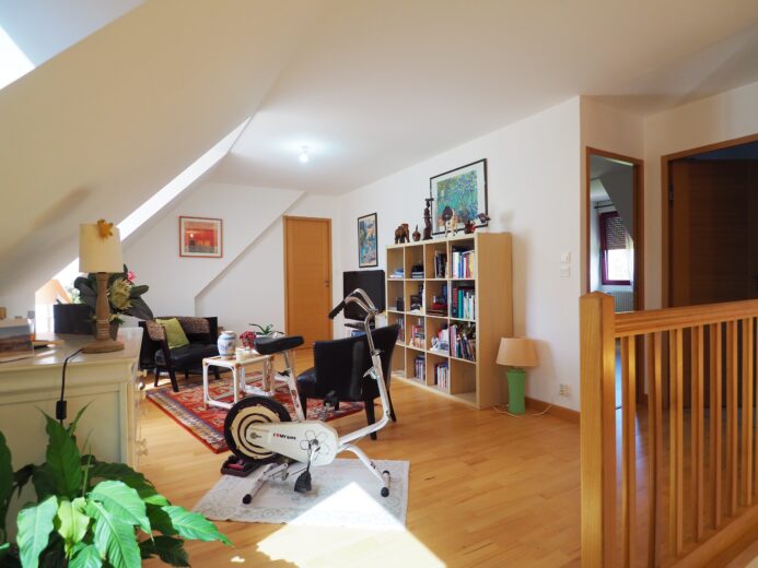 Photos du bien : Adainville – Maison familiale avec vue dégagée