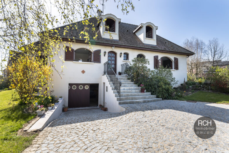 Photos du bien : Méré – Très jolie maison