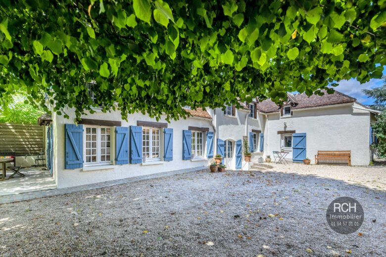 Photos du bien : Auteuil-le-Roi – Très jolie maison ancienne entièrement rénovée en plein coeur de village