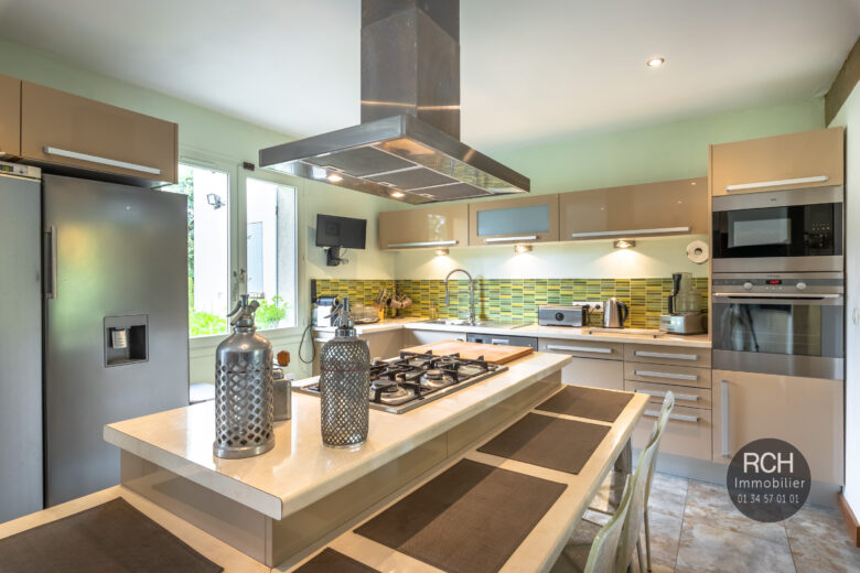 Photos du bien : Gambais – Jolie maison en plein coeur de village