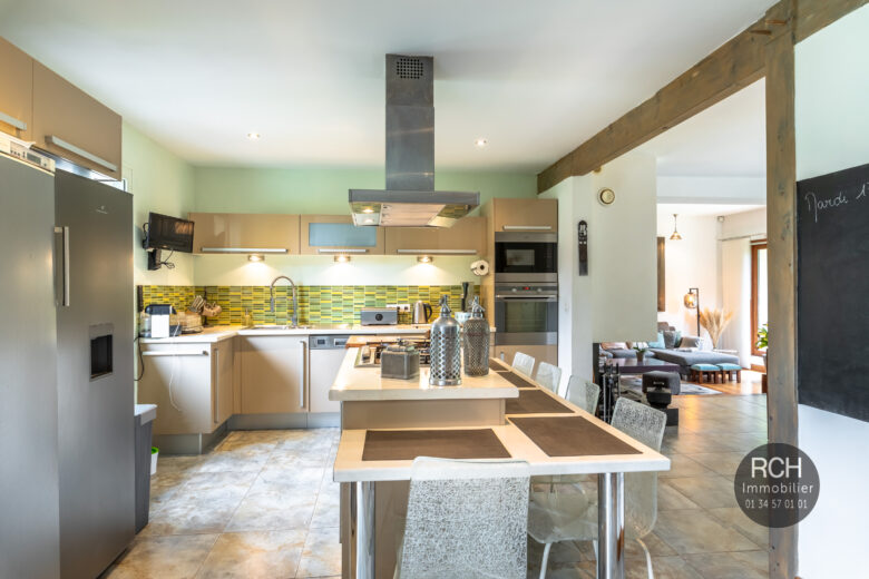 Photos du bien : Gambais – Jolie maison en plein coeur de village