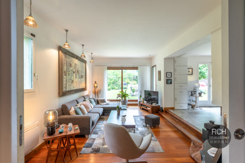 Photos du bien : Gambais – Jolie maison en plein coeur de village