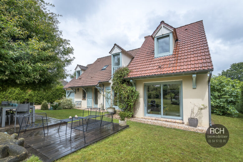 Photos du bien : Gambais – Jolie maison en plein coeur de village