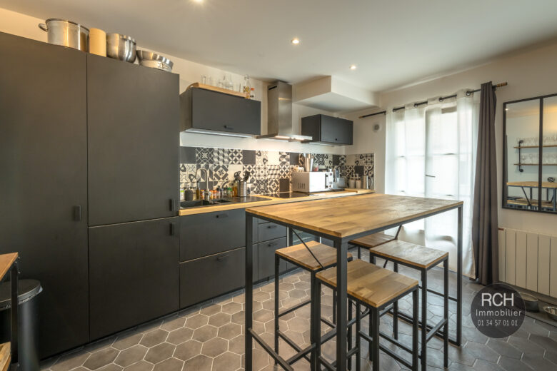 Photos du bien : Houdan Centre historique – Appartement trois pièces entièrement rénové