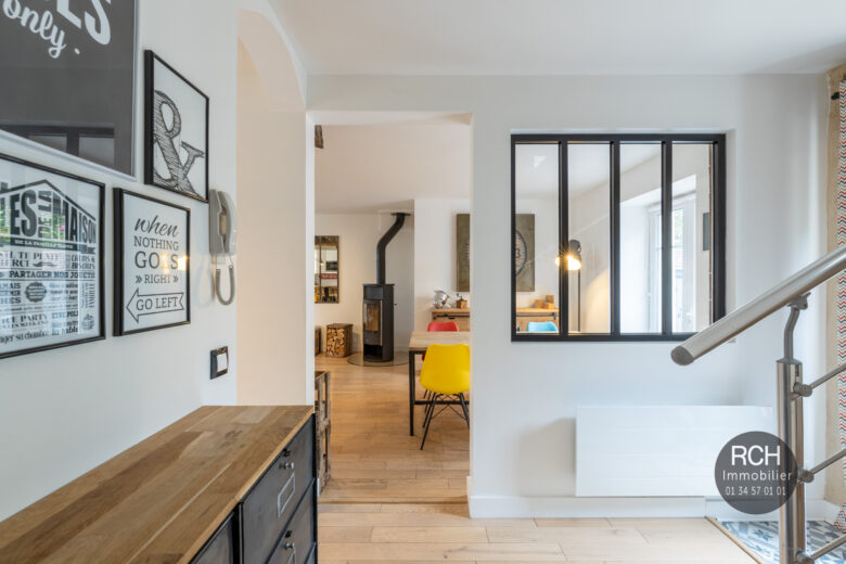 Photos du bien : Jouars-Pontchartrain – Charmante maison familiale rénovée