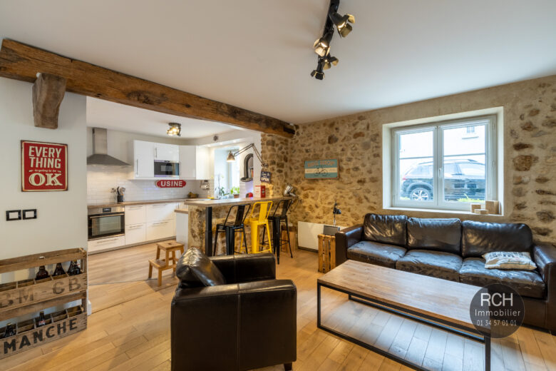 Photos du bien : Jouars-Pontchartrain – Charmante maison familiale rénovée