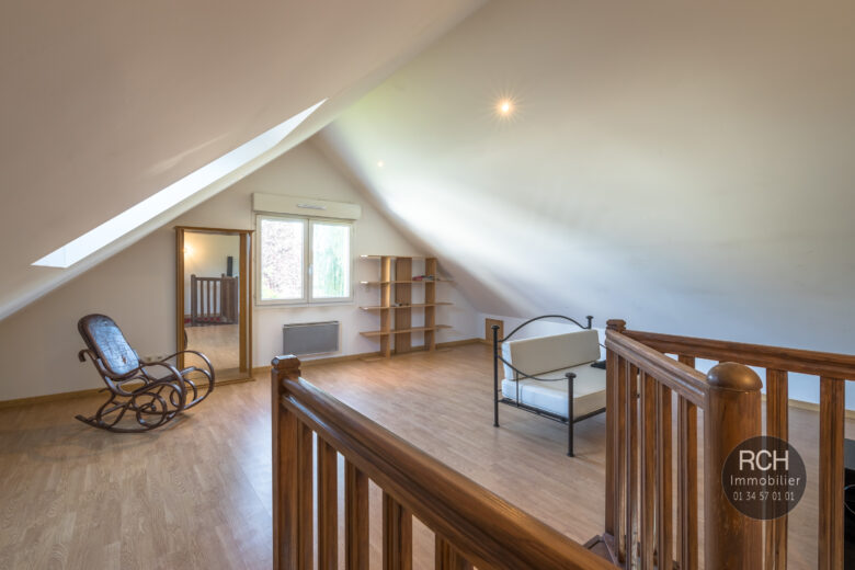 Photos du bien : Bazainville – Grande maison familiale contemporaine