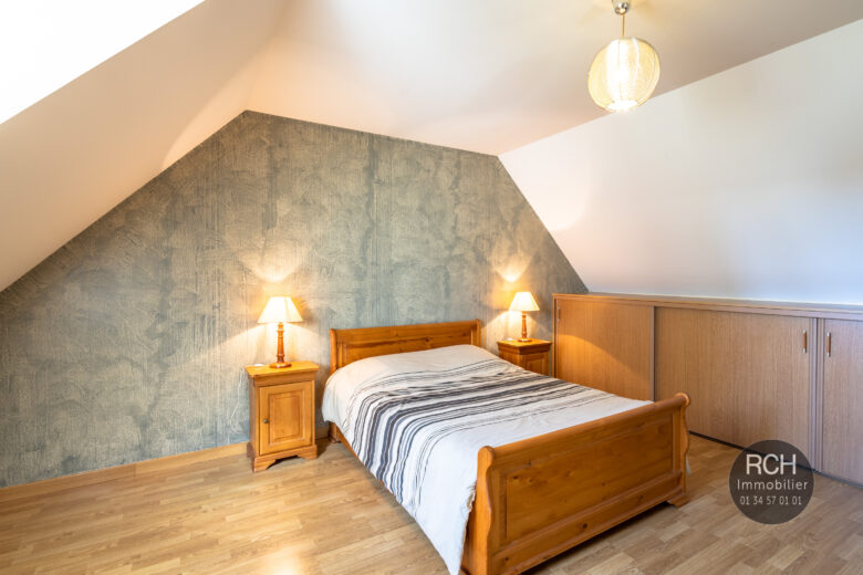 Photos du bien : Bazainville – Grande maison familiale contemporaine