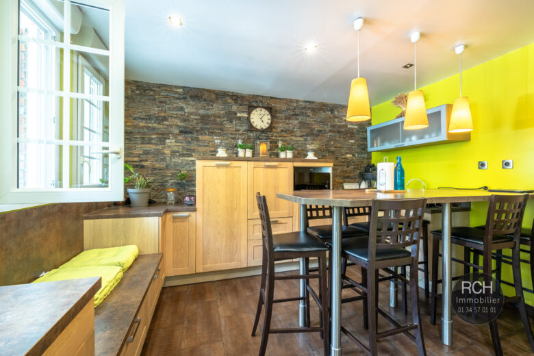 Photos du bien : Le Perray En Yvelines centre – Jolie maison dans un bel environnement