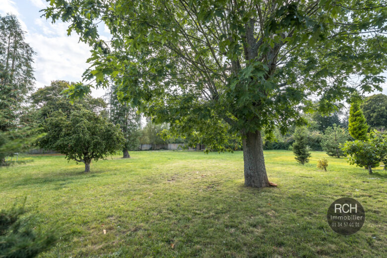 Photos du bien : Le Perray En Yvelines centre – Jolie maison dans un bel environnement