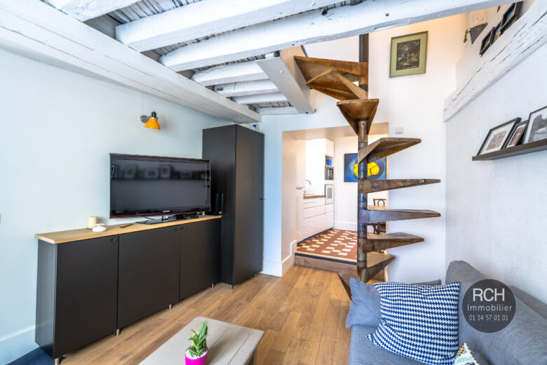 Photos du bien : Exclusivité – Montfort-L’Amaury centre – Charmant duplex entièrement rénové