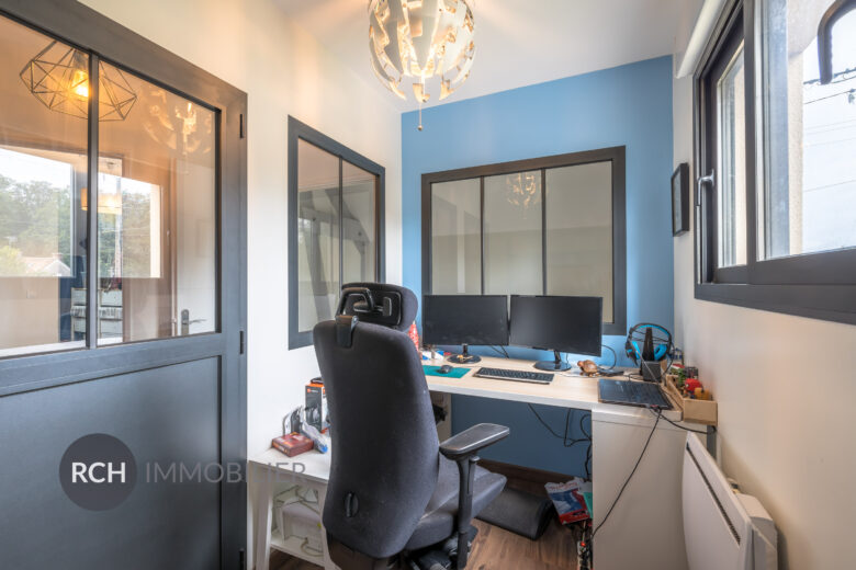 Photos du bien : Grandchamp – Maison familiale de 2018 avec dépendances