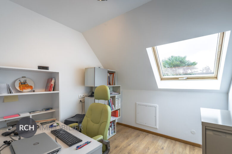 Photos du bien : Maurepas – Maison avec prestations de qualité