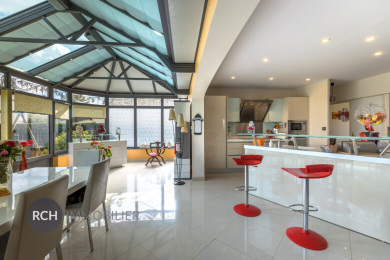 Photos du bien : Maurepas – Maison avec prestations de qualité