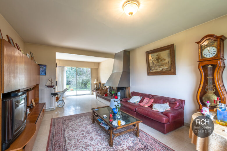 Photos du bien : Exclusivité – Montfort l’Amaury – Maison familiale dans un environnement privilégié
