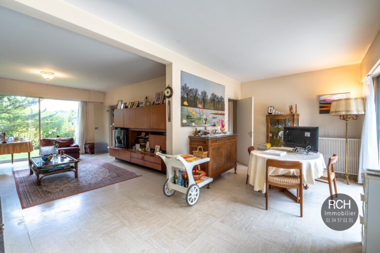 Photos du bien : Exclusivité – Montfort l’Amaury – Maison familiale dans un environnement privilégié