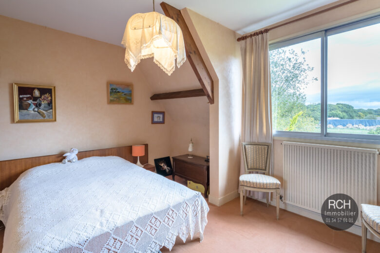 Photos du bien : Exclusivité – Montfort l’Amaury – Maison familiale dans un environnement privilégié