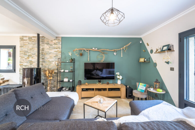 Photos du bien : Saint-Léger-en-Yvelines – Maison familiale rénovée avec piscine