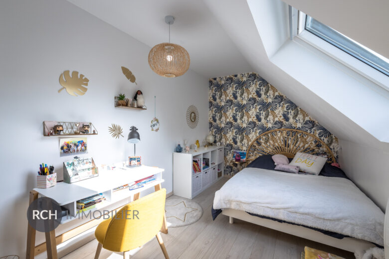 Photos du bien : Saint-Léger-en-Yvelines – Maison familiale rénovée avec piscine