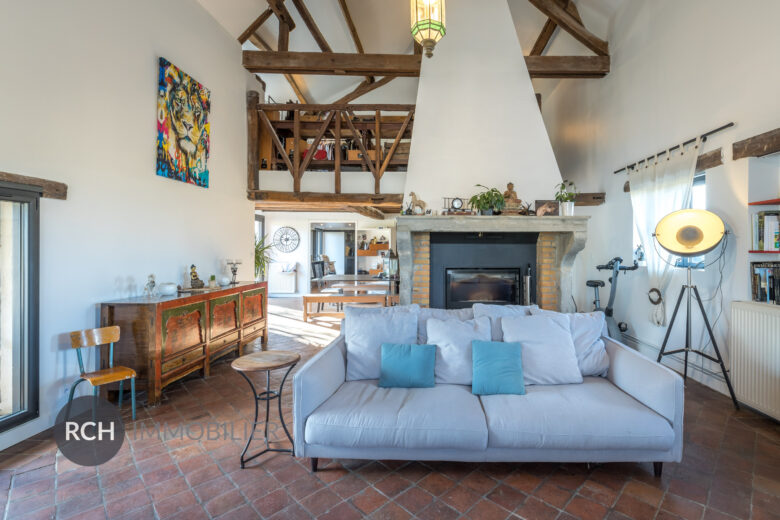 Photos du bien : Exclusivité – Boutigny-Prouais – Belle maison ancienne entièrement rénovée