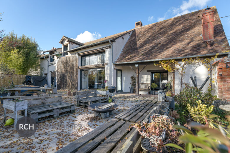 Photos du bien : Exclusivité – Boutigny-Prouais – Belle maison ancienne entièrement rénovée