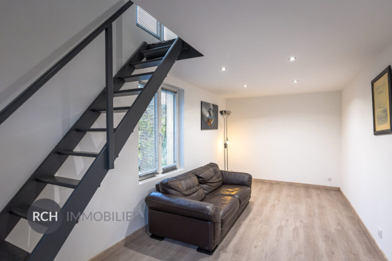 Photos du bien : Boutigny-Prouais – Grande maison ancienne entièrement rénovée avec piscine