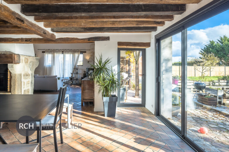 Photos du bien : Exclusivité – Boutigny-Prouais – Belle maison ancienne entièrement rénovée
