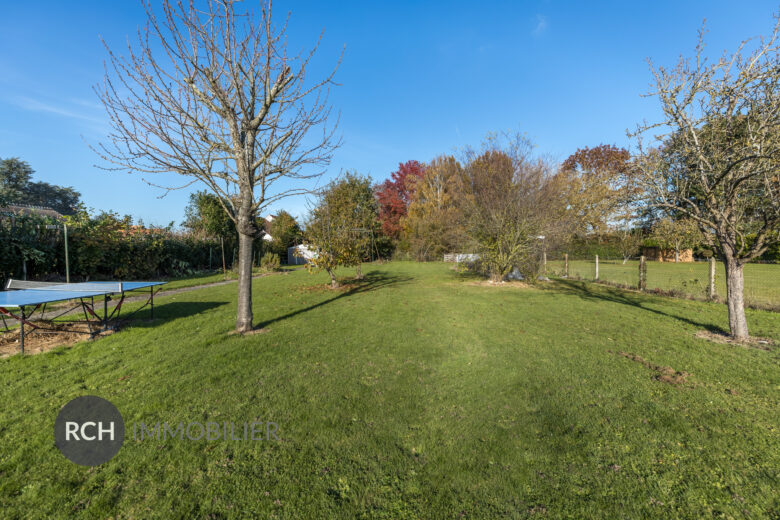 Photos du bien : Exclusivité – Flexanville – Maison familiale au calme