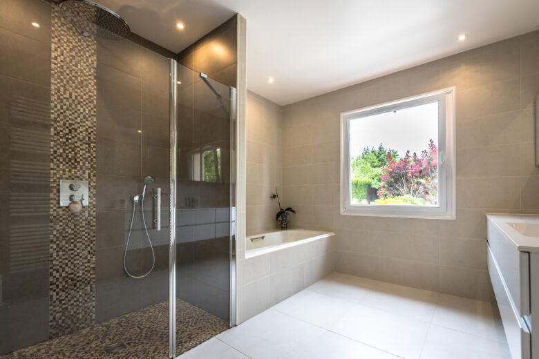 Photos du bien : Exclusivité – Garancières – Jolie maison parfaitement entretenue avec gare et commerces à pied