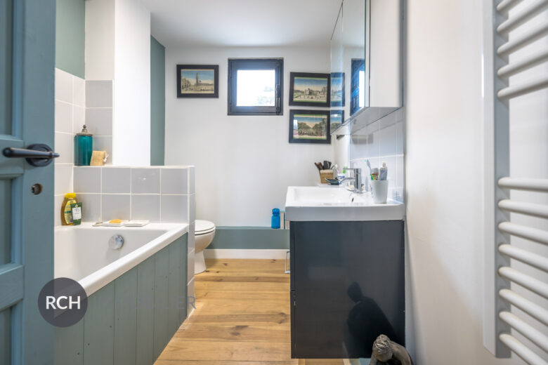 Photos du bien : Grosrouvre – Très belle maison de standing dans un environnement privilégié