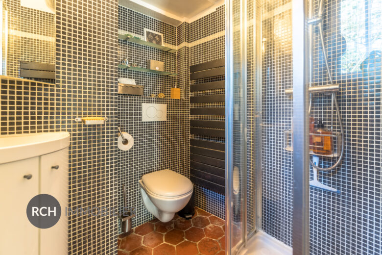 Photos du bien : Hargeville – Très belle maison ancienne rénovée avec piscine chauffée