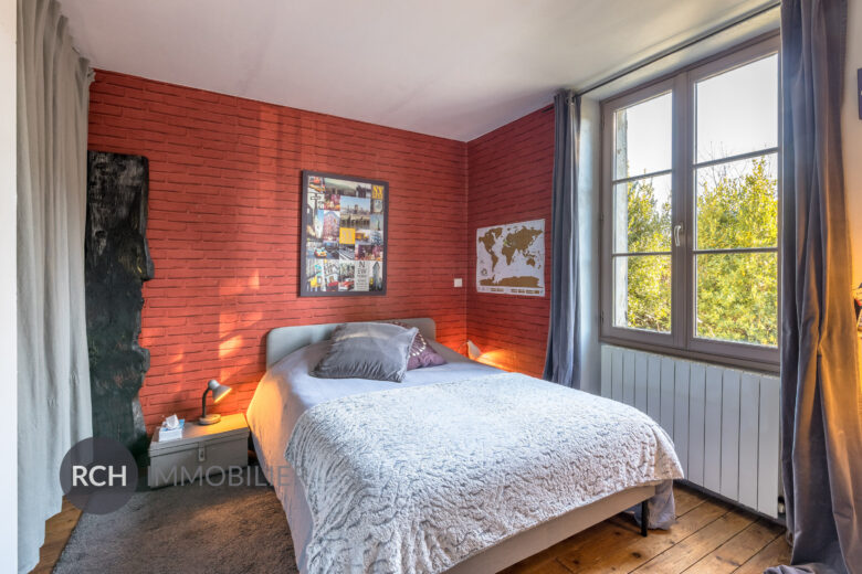 Photos du bien : Hargeville – Très belle maison ancienne rénovée avec piscine chauffée