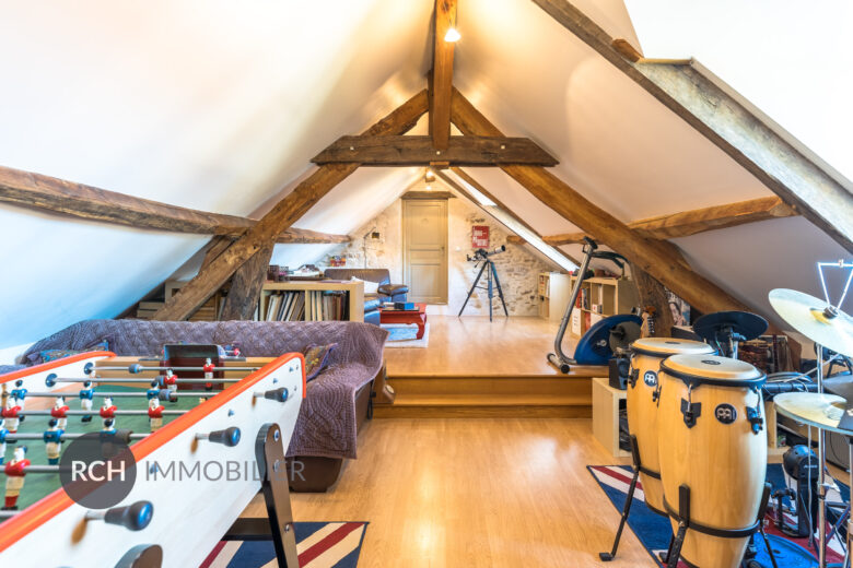 Photos du bien : Hargeville – Très belle maison ancienne rénovée avec piscine chauffée