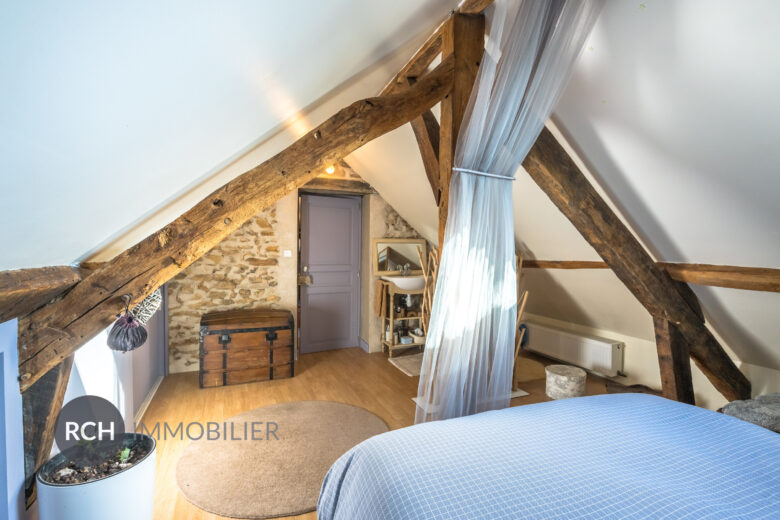 Photos du bien : Hargeville – Très belle maison ancienne rénovée avec piscine chauffée