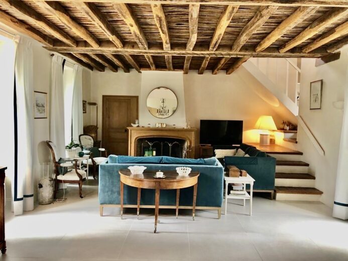 Photos du bien : Grosrouvre – Magnifique maison ancienne avec piscine