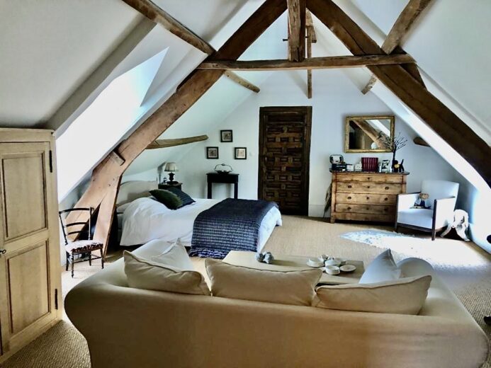Photos du bien : Grosrouvre – Magnifique maison ancienne avec piscine