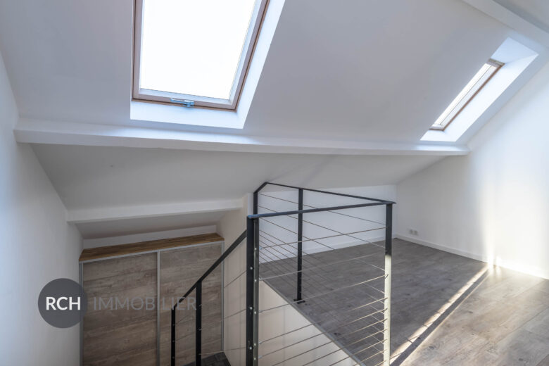 Photos du bien : Gambais – Maison entièrement rénovée dans un environnement calme et boisé