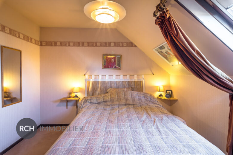 Photos du bien : Exclusivité – Houdan – Maison dans un quartier calme avec toutes commodités à pied