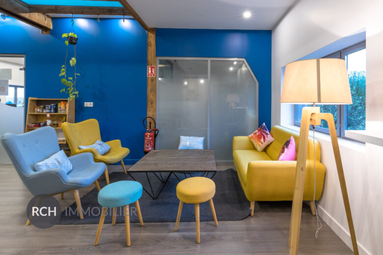Photos du bien : Seul mandataire – Méré – Espaces de Coworking – Proximité directe gare Montfort l’Amaury et N12