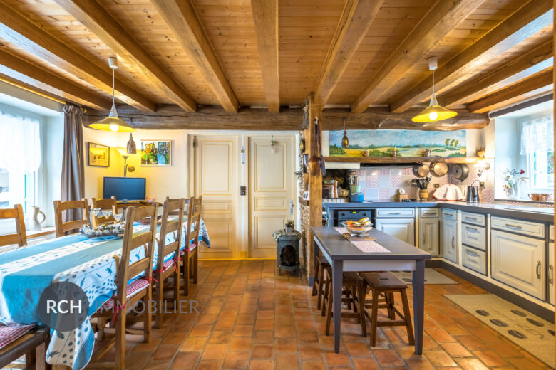Photos du bien : Bourdonné – Charmante maison ancienne en parfait état