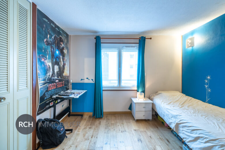 Photos du bien : Elancourt – Maison au sein d’une résidence familiale avec toutes commodités à pieds