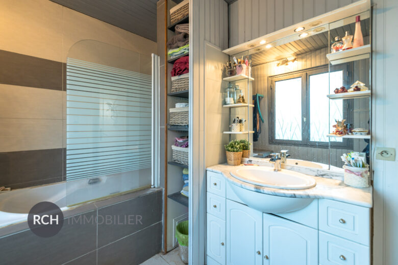 Photos du bien : Exclusivité – Gambais – Maison traditionnelle à proximité de tous commerces
